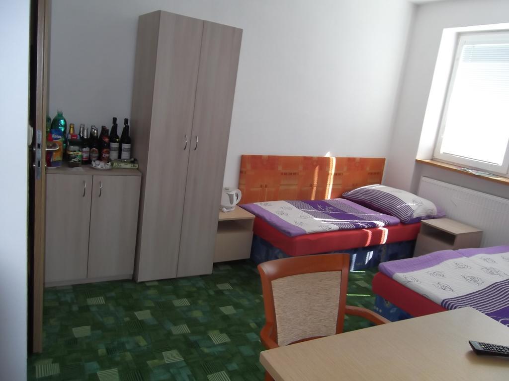 Penzion Apartmany Zlín Rum bild