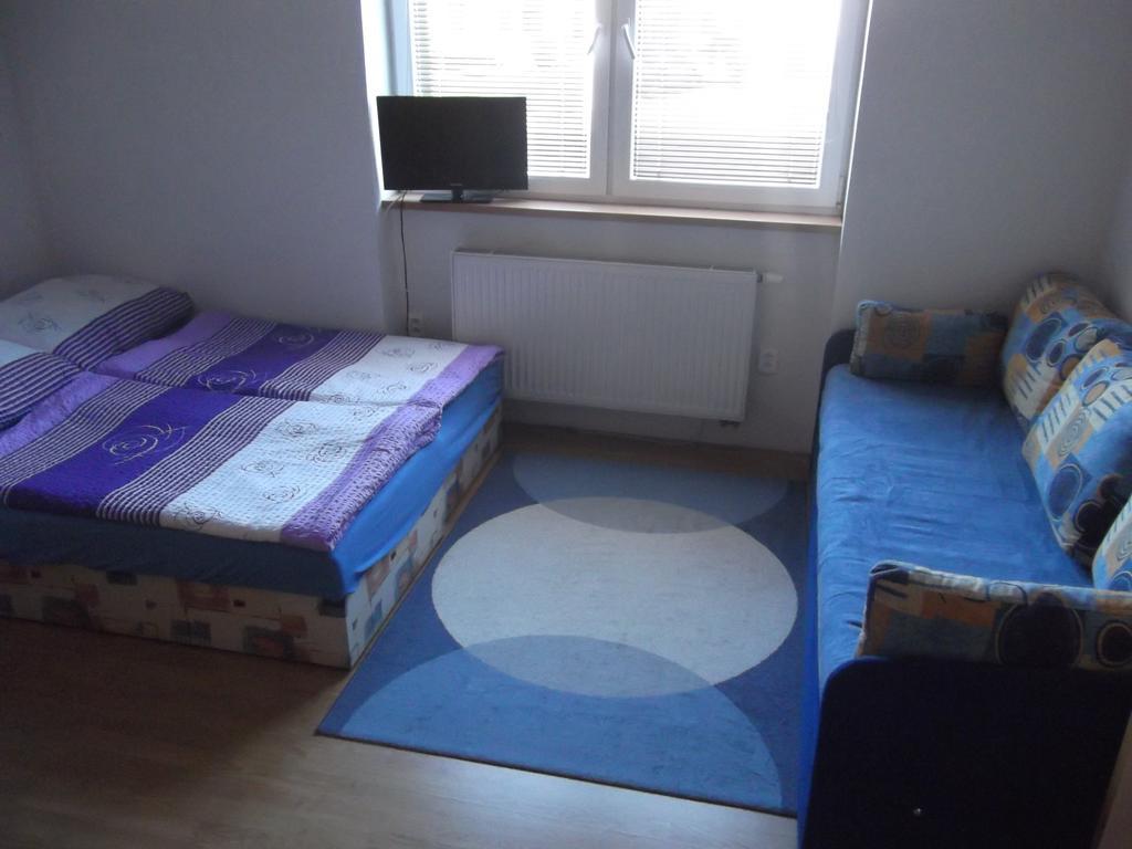 Penzion Apartmany Zlín Exteriör bild